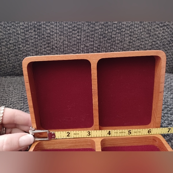 Chattahoochee River Studios Hand Carved Wooden Playing Card Box Hot Air Balloon - Picture 9 of 9